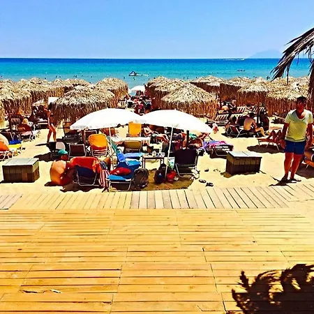 Sweet With Spectacular Sea View